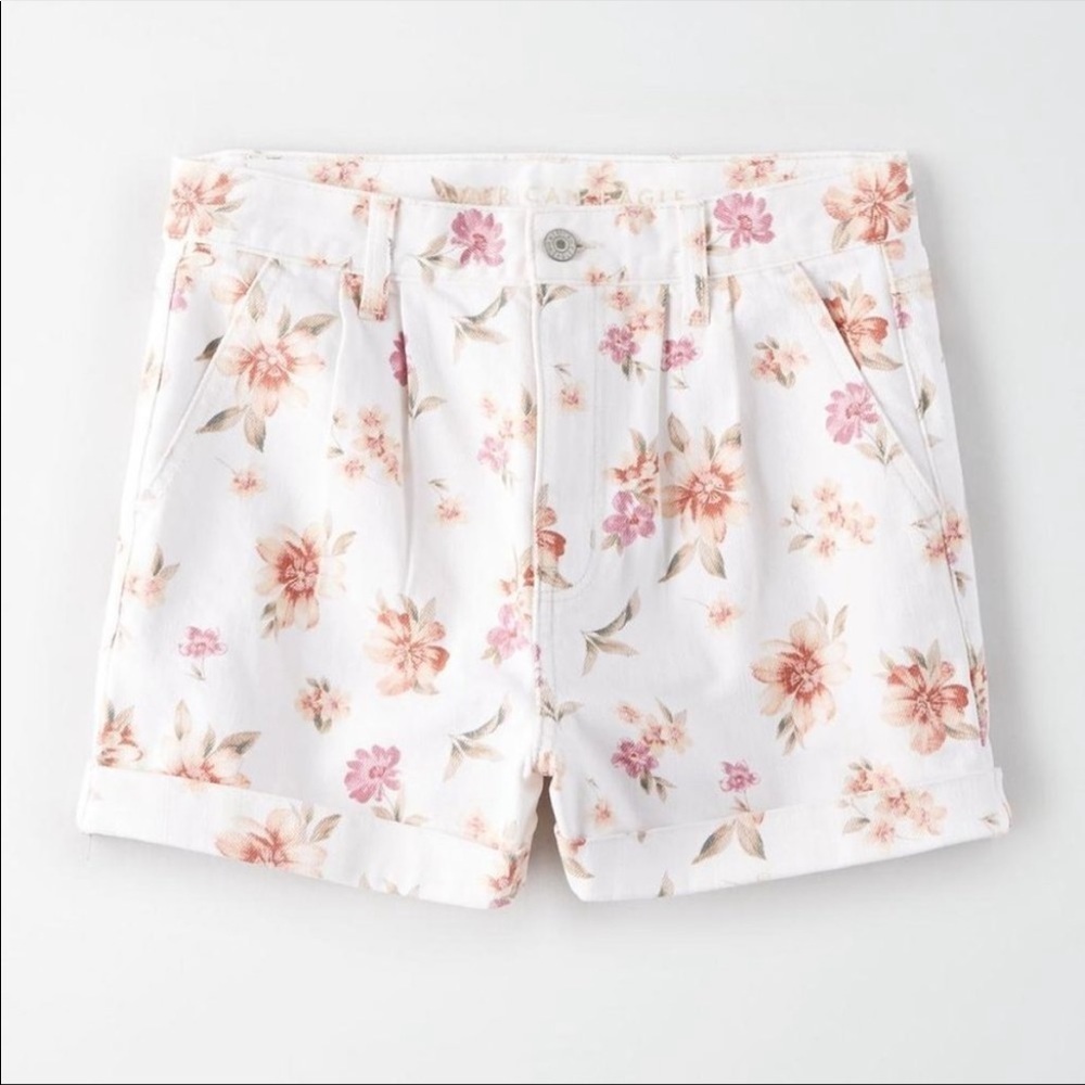 American Eagle Mom‎ Floral Shorts White